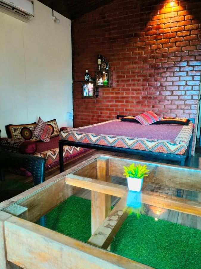 Riverstone Riverfront Farmhouse Gokarna  Buitenkant foto