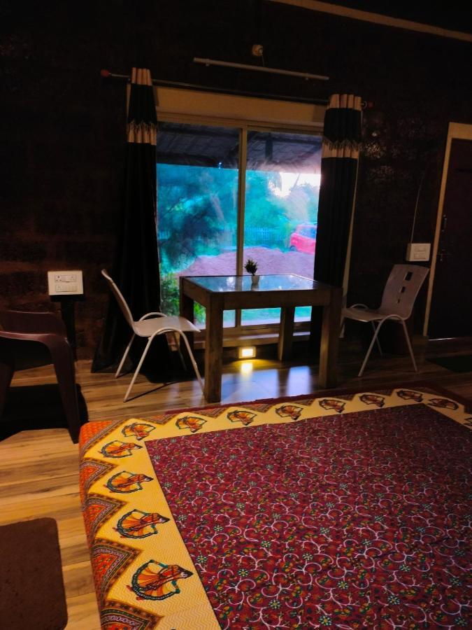Riverstone Riverfront Farmhouse Gokarna  Buitenkant foto