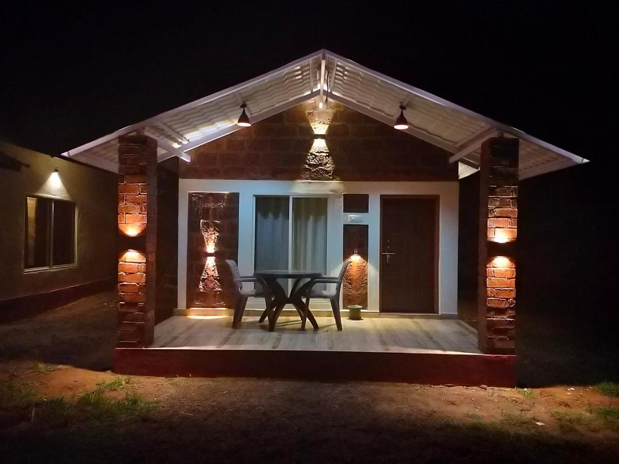 Riverstone Riverfront Farmhouse Gokarna  Kamer foto
